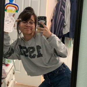 Meet your Posher, Esmeralda